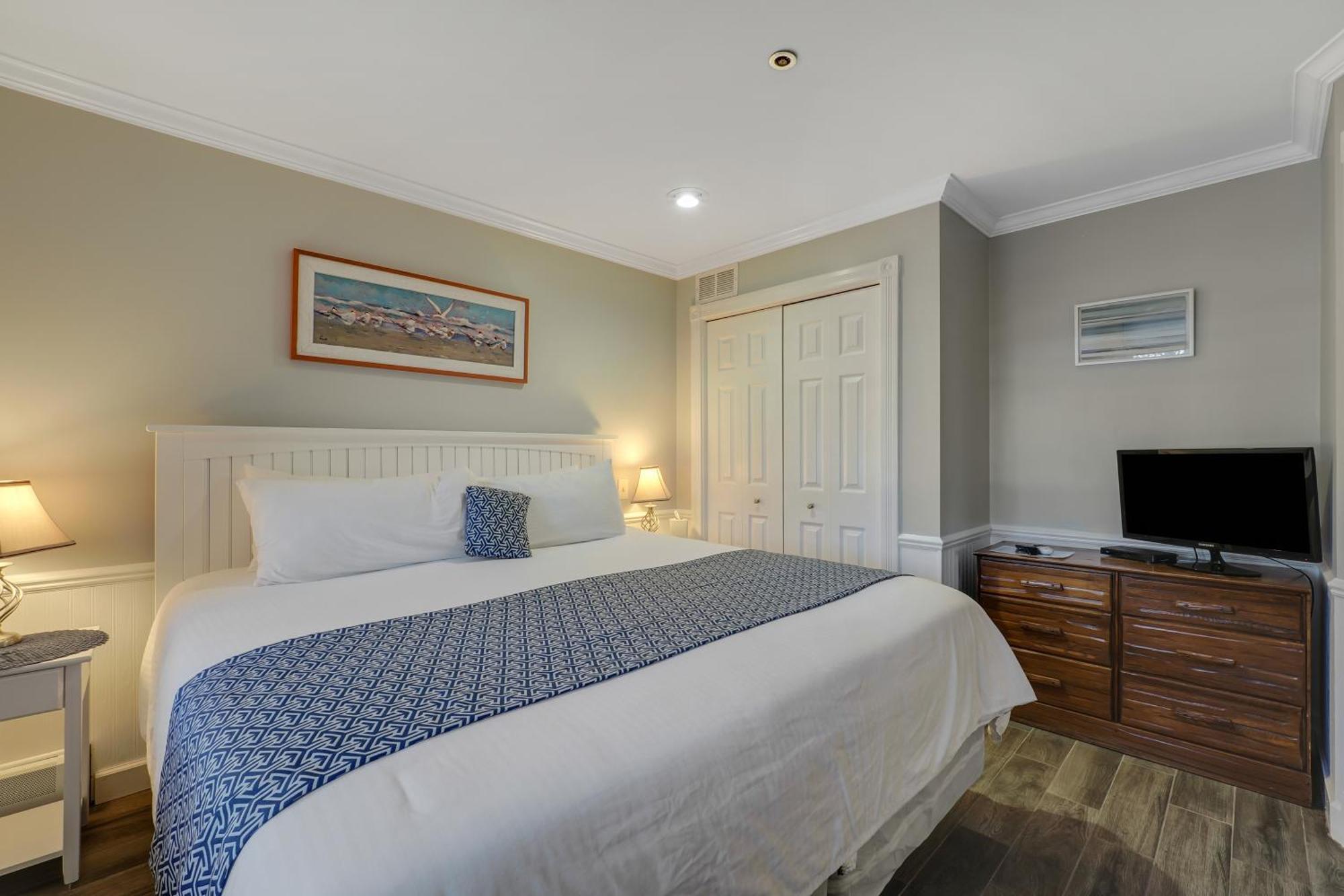 111 Water Street Inn Boyne City Bagian luar foto